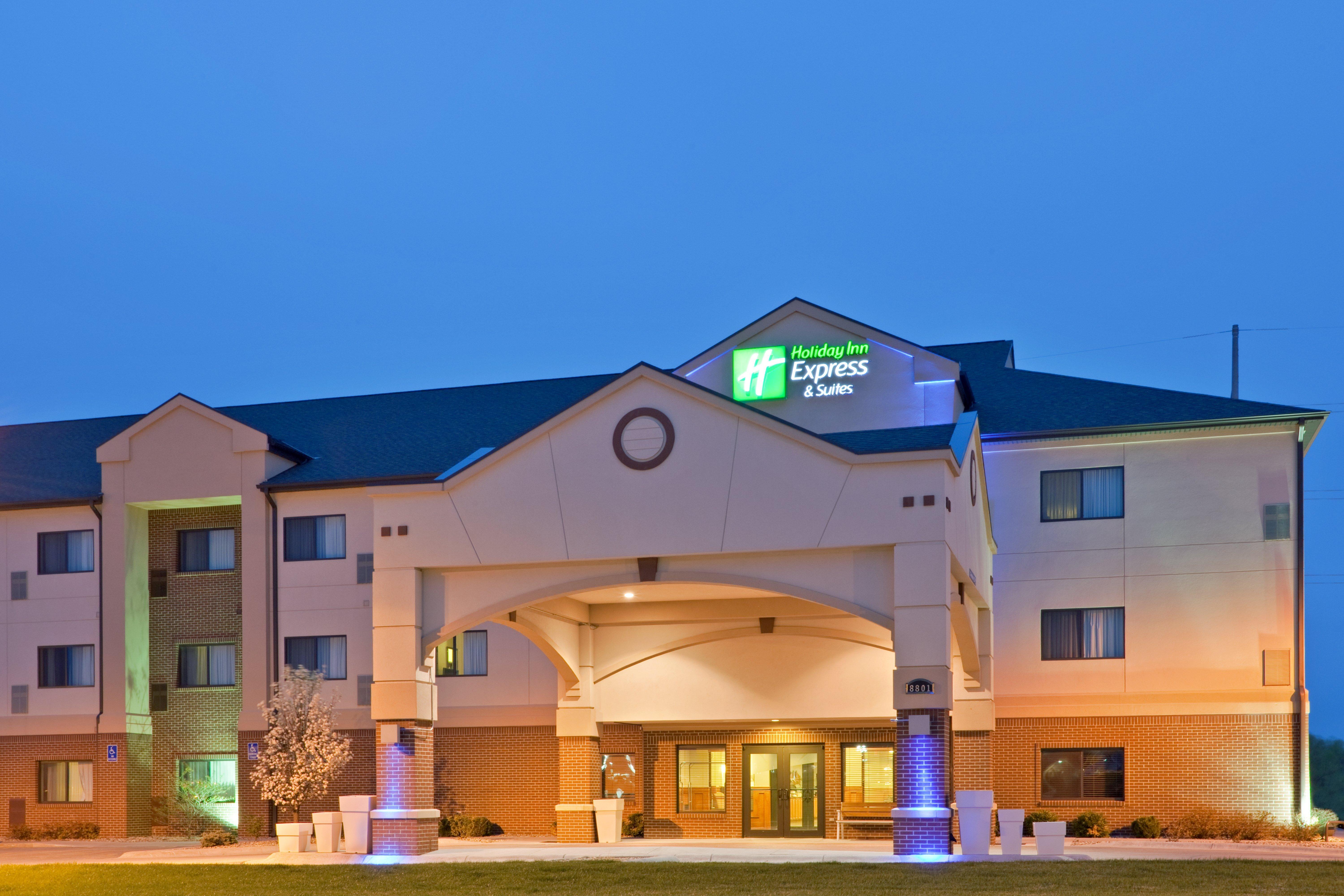 Holiday Inn Express Hotel & Suites Lincoln South By Ihg Exteriér fotografie