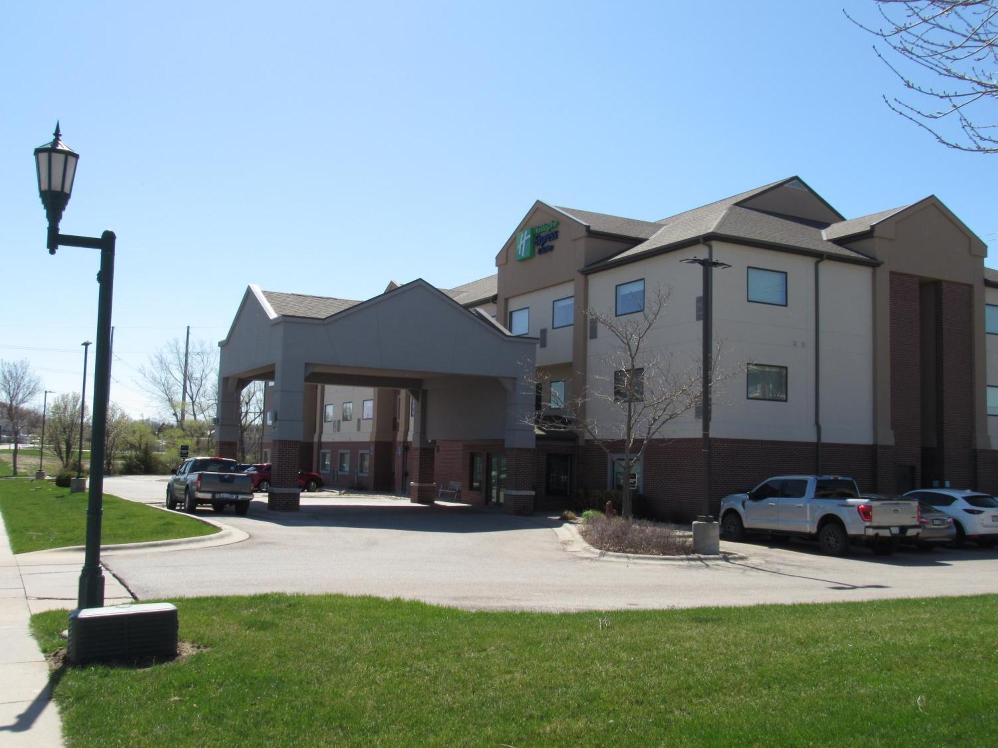 Holiday Inn Express Hotel & Suites Lincoln South By Ihg Exteriér fotografie